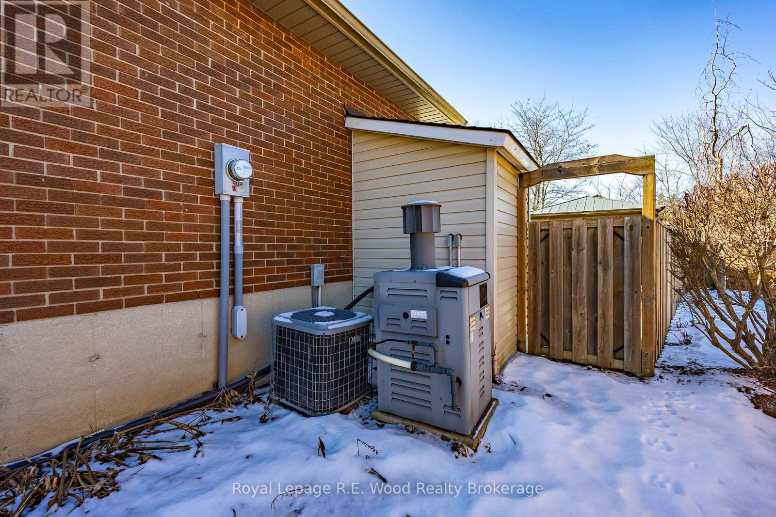 11 Glenwood Road, Ingersoll (Ingersoll - South), Ontario  N5C 3N7 - Photo 24 - X12843084