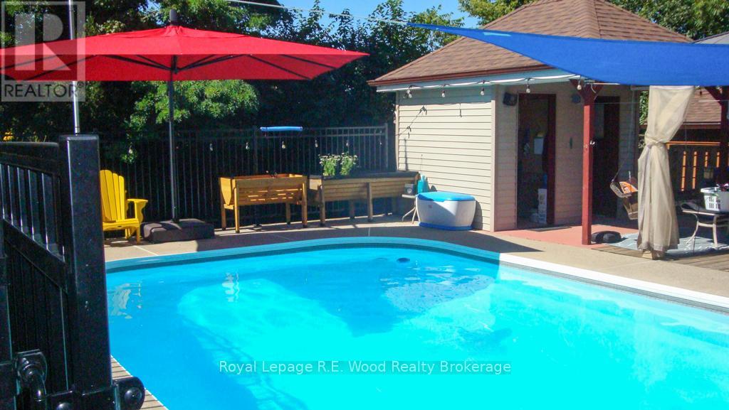11 Glenwood Road, Ingersoll (Ingersoll - South), Ontario  N5C 3N7 - Photo 33 - X12843084