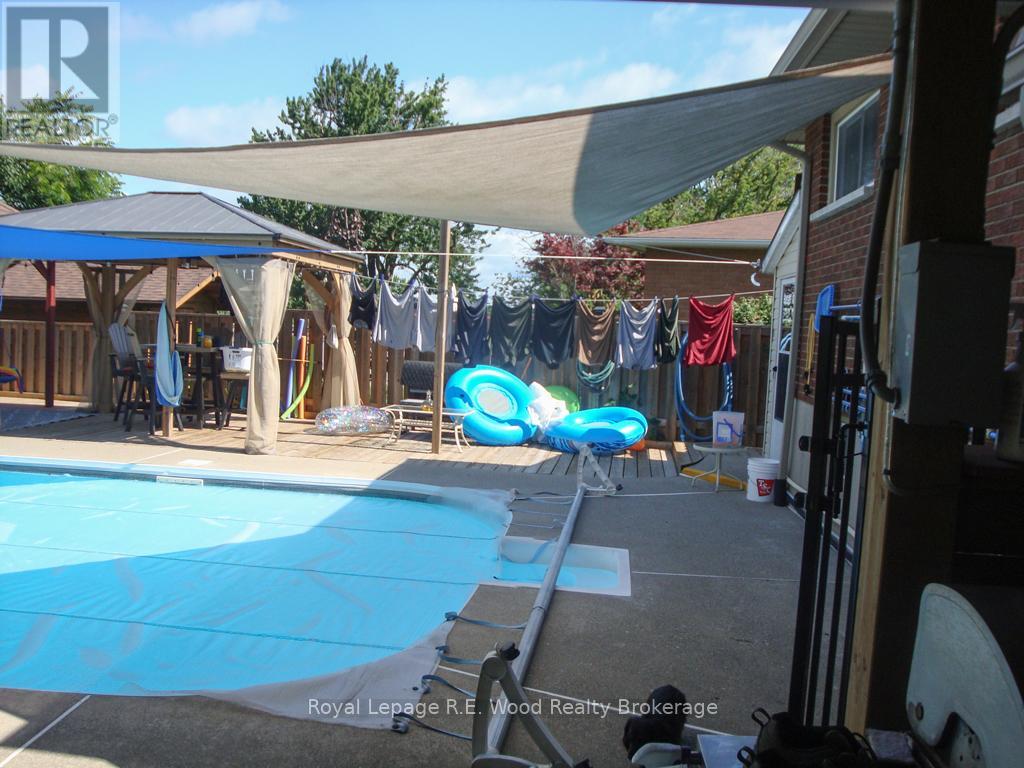 11 Glenwood Road, Ingersoll (Ingersoll - South), Ontario  N5C 3N7 - Photo 43 - X12843084