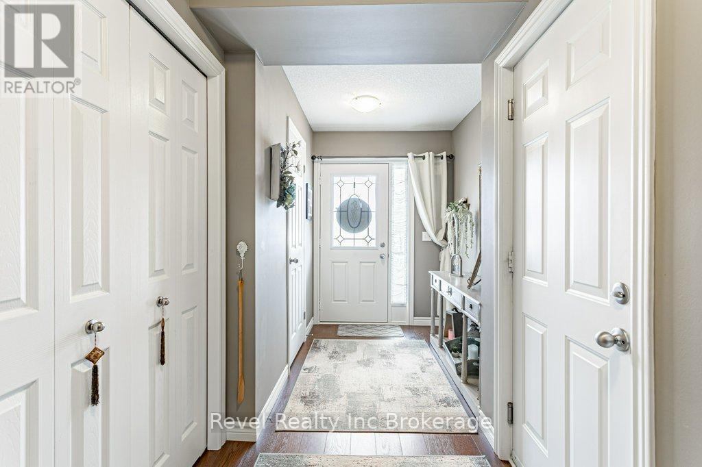 8 - 176 Ferguson Drive, Woodstock (Woodstock - South), Ontario  N4V 0C6 - Photo 14 - X12843406