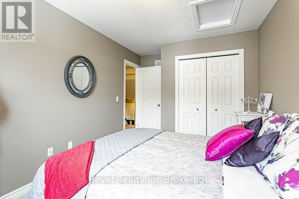 8 - 176 Ferguson Drive, Woodstock (Woodstock - South), Ontario  N4V 0C6 - Photo 26 - X12843406