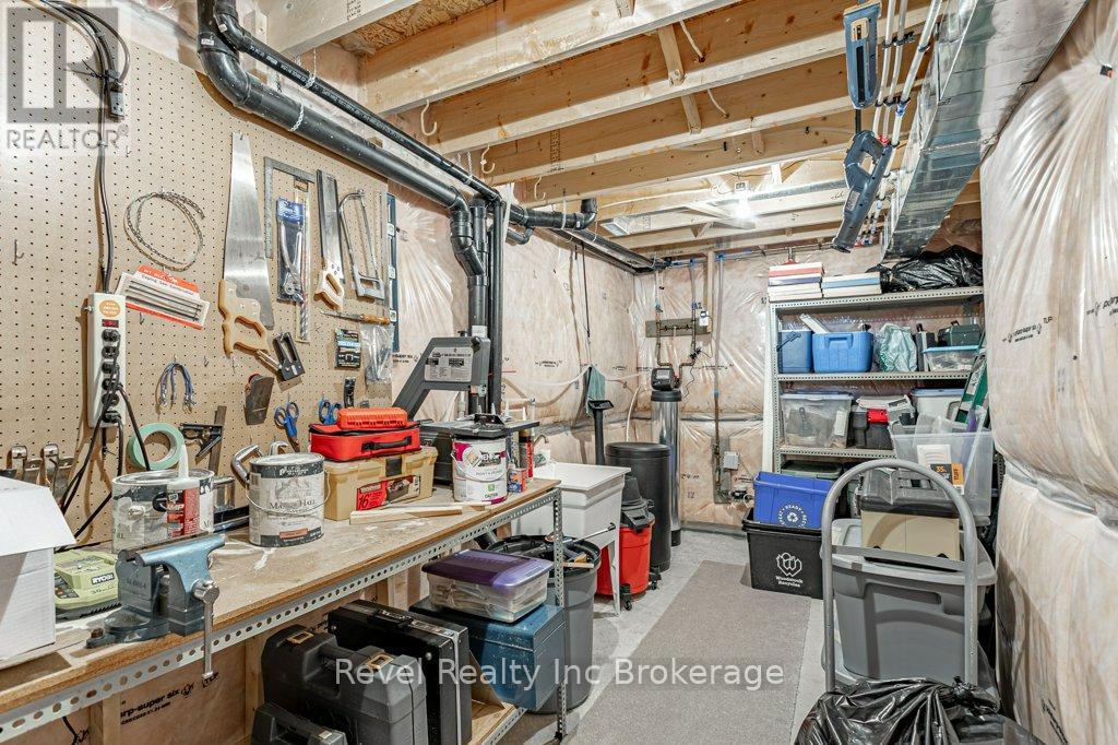 8 - 176 Ferguson Drive, Woodstock (Woodstock - South), Ontario  N4V 0C6 - Photo 31 - X12843406