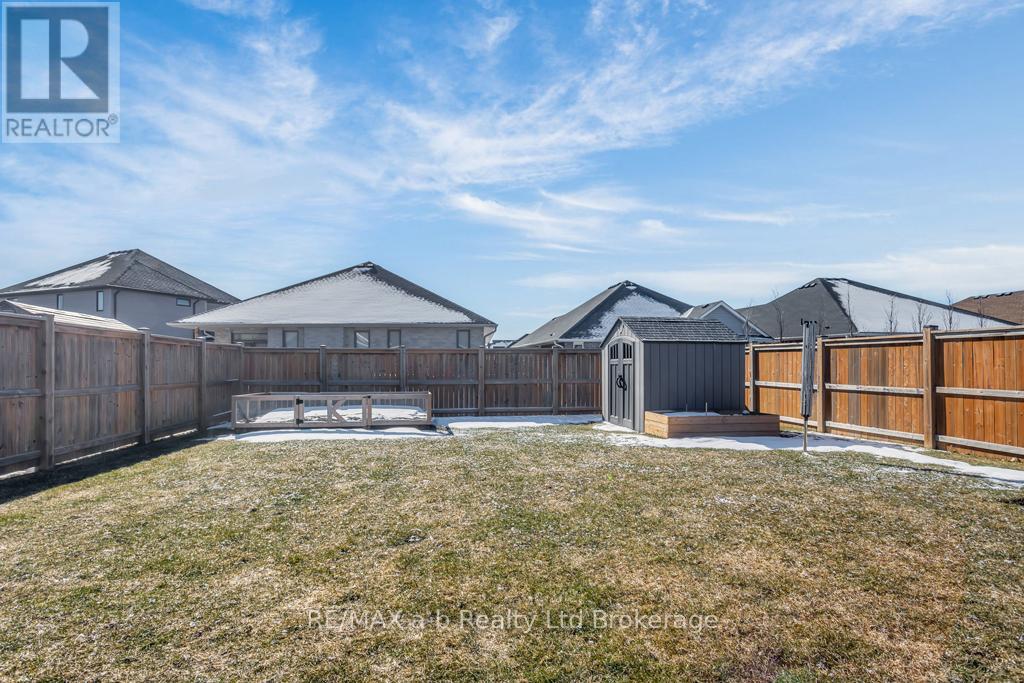 242 Wilson Avenue, Tillsonburg, Ontario  N4G 0H4 - Photo 6 - X12843874