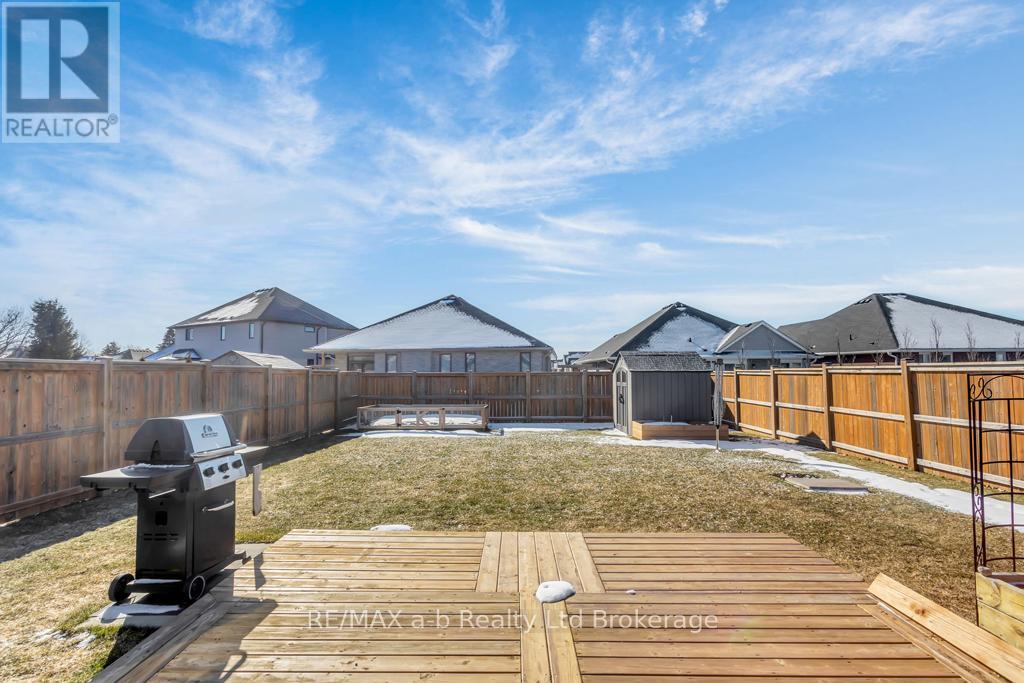 242 Wilson Avenue, Tillsonburg, Ontario  N4G 0H4 - Photo 8 - X12843874