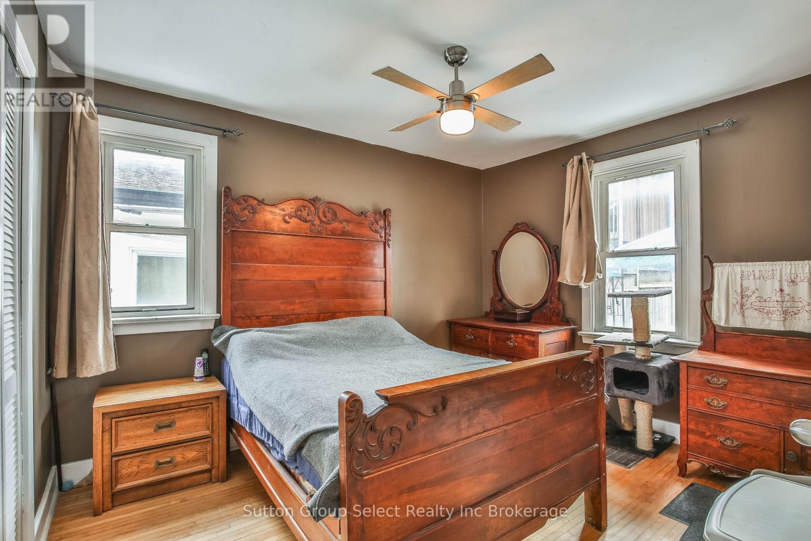 156 Charles Street E, Ingersoll (Ingersoll - South), Ontario  N5C 1K2 - Photo 17 - X12844292