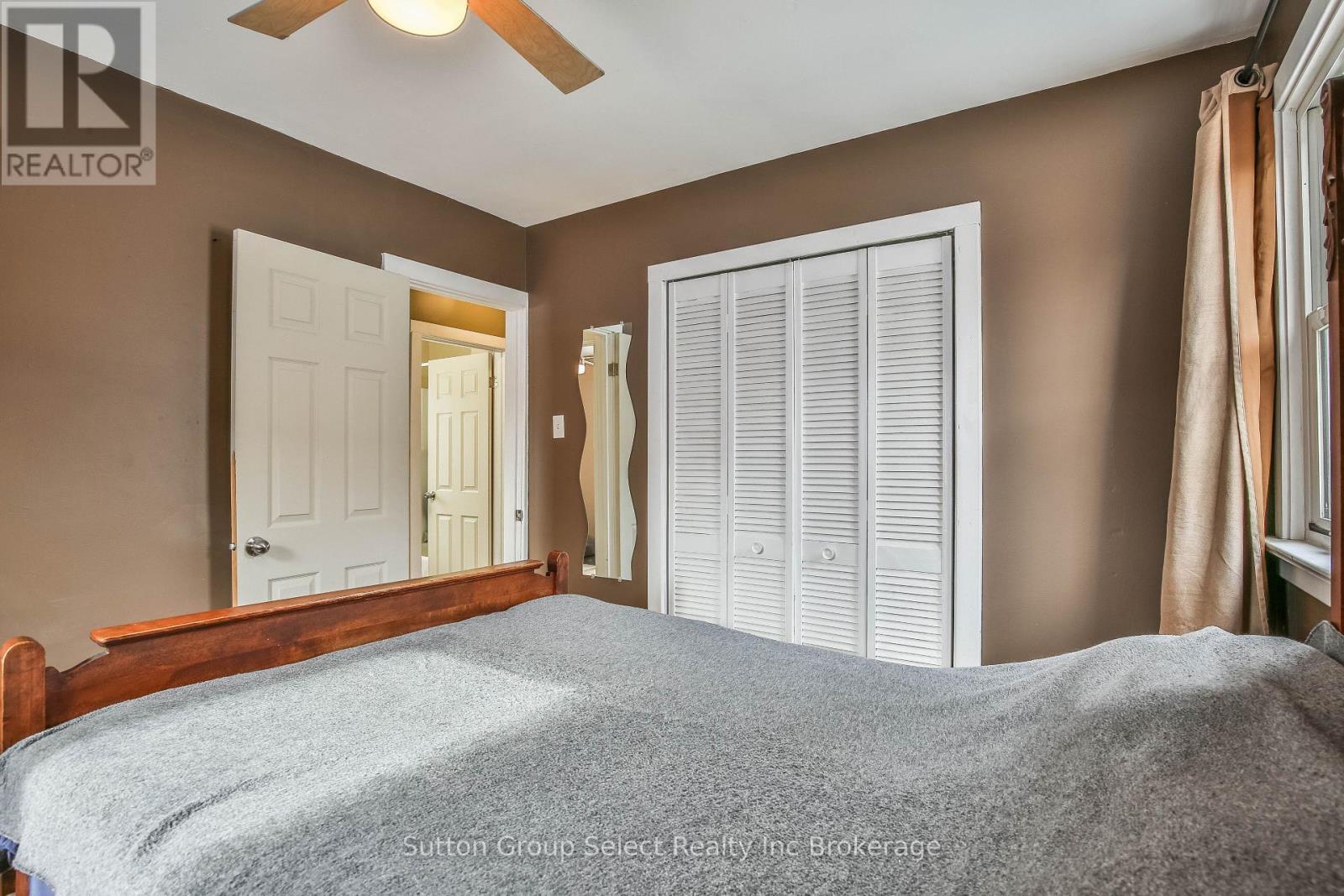 156 Charles Street E, Ingersoll (Ingersoll - South), Ontario  N5C 1K2 - Photo 18 - X12844292