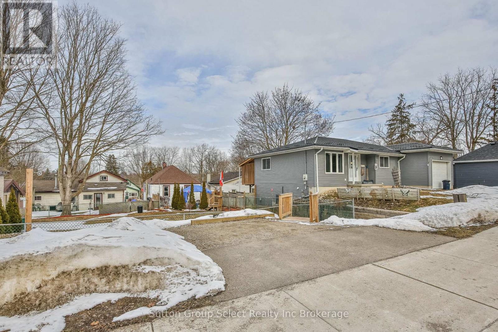 156 Charles Street E, Ingersoll (Ingersoll - South), Ontario  N5C 1K2 - Photo 32 - X12844292