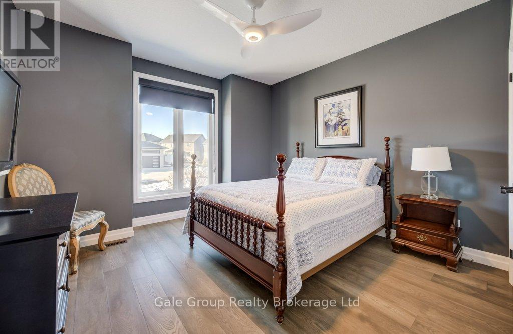 177 Tamarack Boulevard, Woodstock (Woodstock - North), Ontario  N4S 0E2 - Photo 24 - X12844506