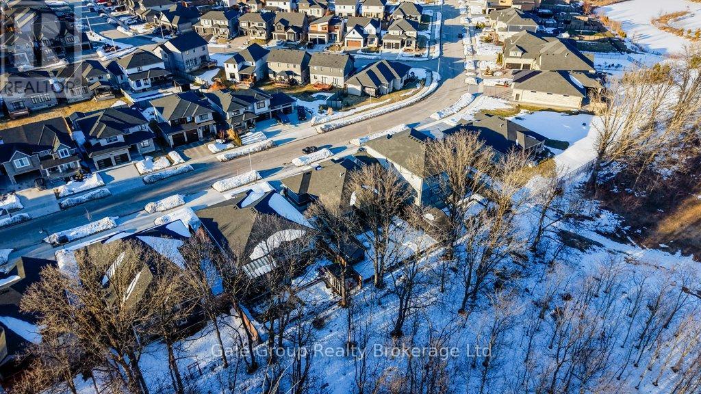 177 Tamarack Boulevard, Woodstock (Woodstock - North), Ontario  N4S 0E2 - Photo 47 - X12844506