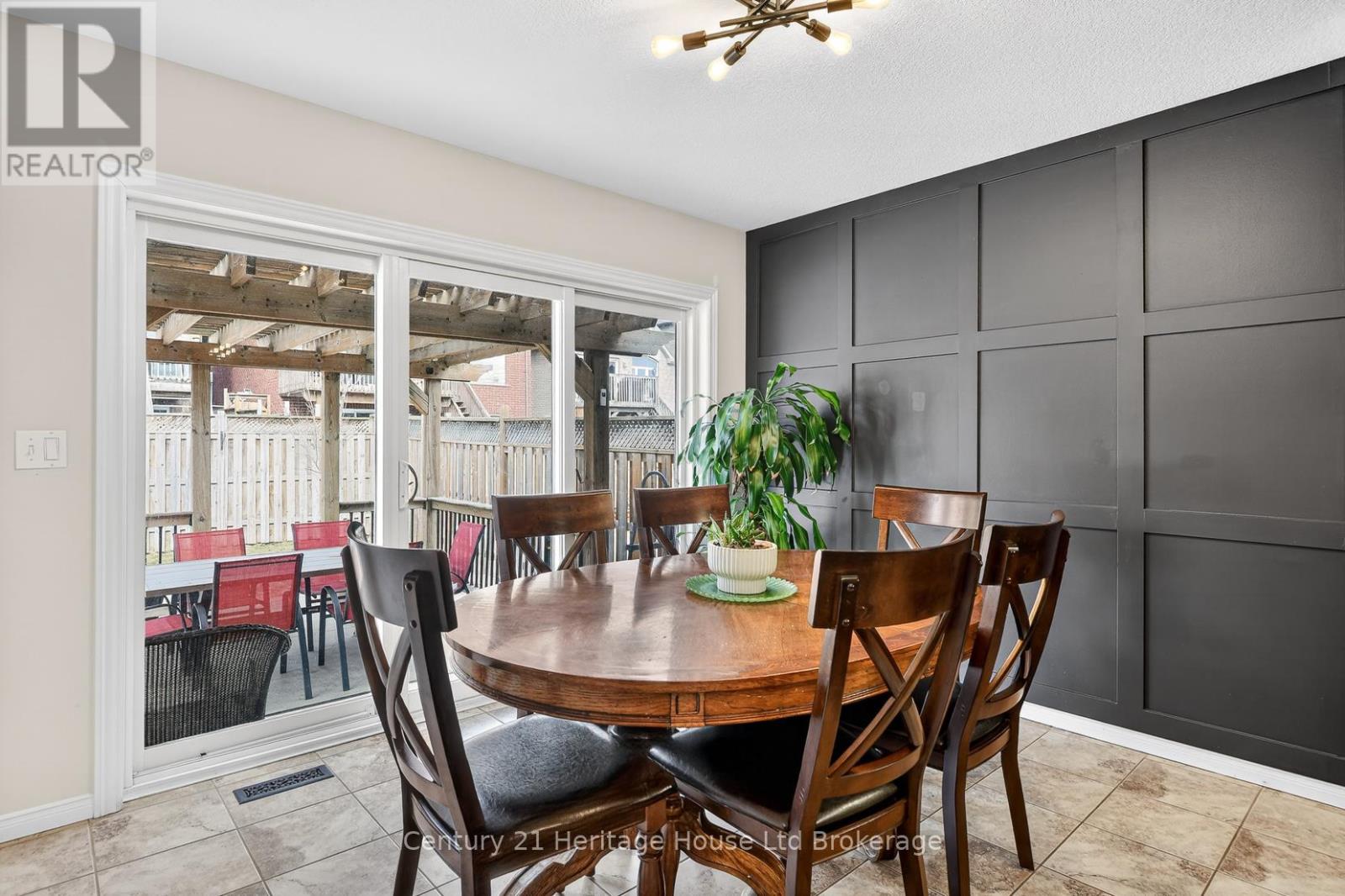 464 Champlain Avenue, Woodstock (Woodstock - South), Ontario  N4V 0A7 - Photo 14 - X12845322