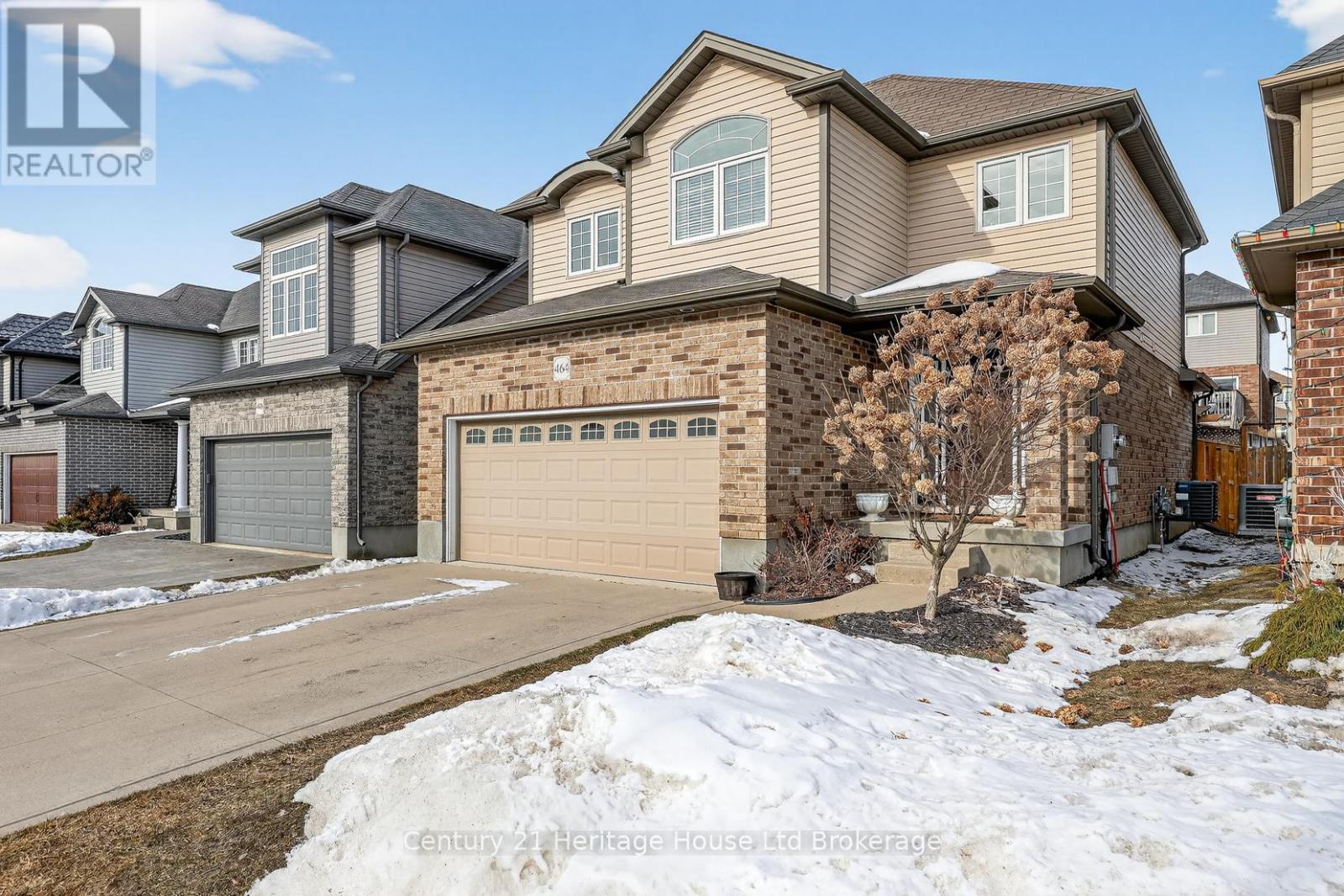 464 Champlain Avenue, Woodstock (Woodstock - South), Ontario  N4V 0A7 - Photo 2 - X12845322