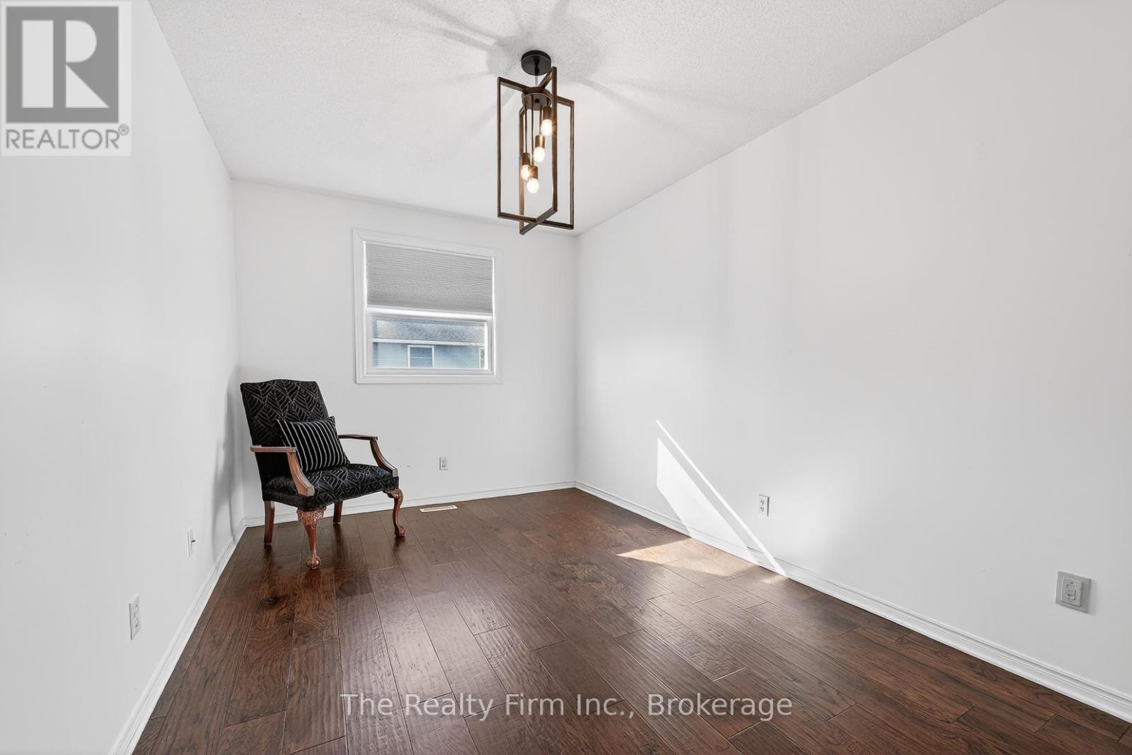 2 - 397 Springbank Avenue N, Woodstock (Woodstock - North), Ontario  N4T 1P8 - Photo 37 - X12847498