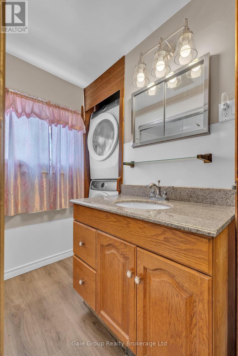 528 South Street, London East (East K), Ontario  N6B 1C3 - Photo 9 - X12847780