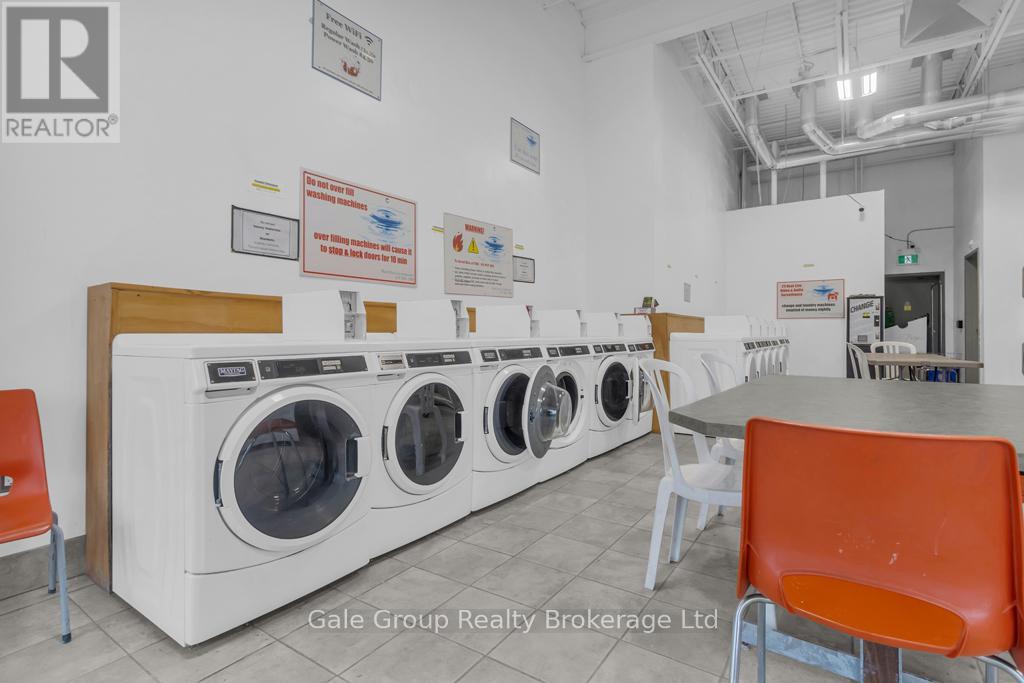 3 - 300 Main Street, Woodstock (Woodstock - South), Ontario  N4S 1T3 - Photo 5 - X12849700