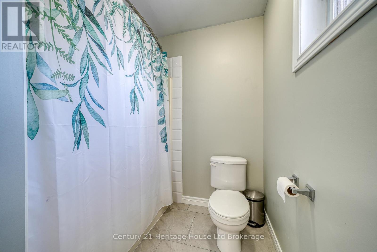 18 Potters Way, Woodstock (Woodstock - South), Ontario  N4S 8Z5 - Photo 34 - X12849730