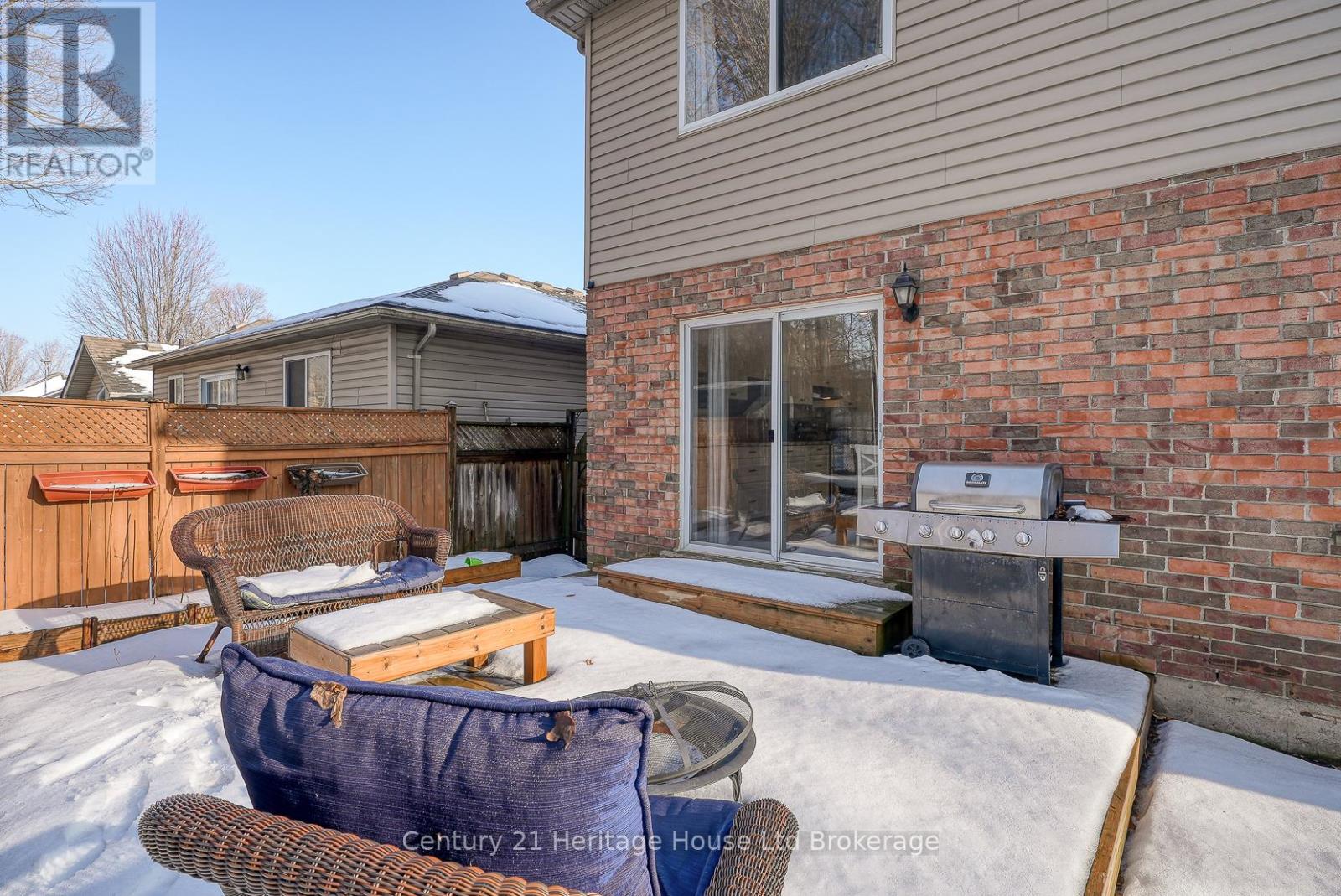 18 Potters Way, Woodstock (Woodstock - South), Ontario  N4S 8Z5 - Photo 47 - X12849730