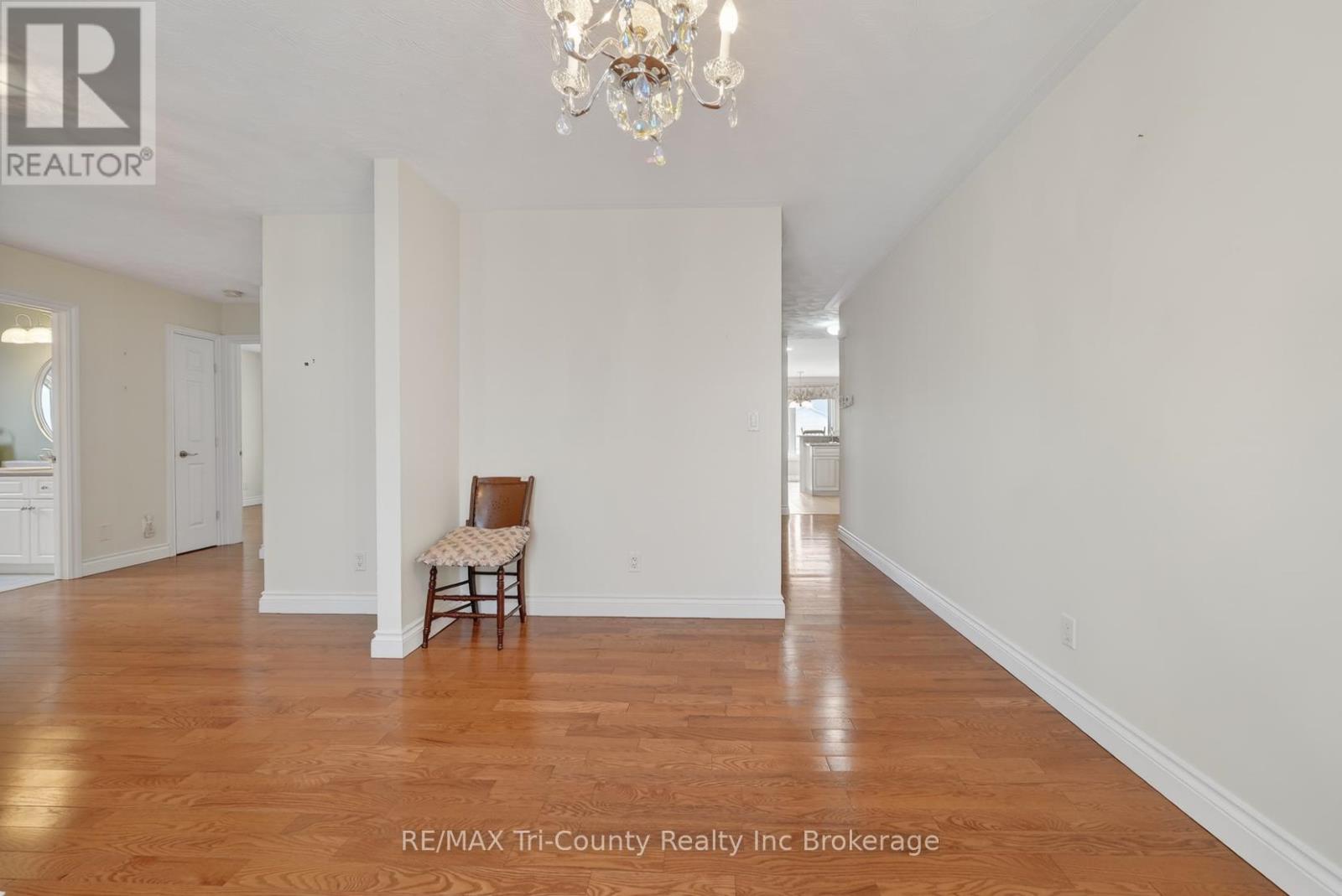 14 Yeager Avenue, Norfolk (Simcoe), Ontario  N3Y 5M6 - Photo 17 - X12850160