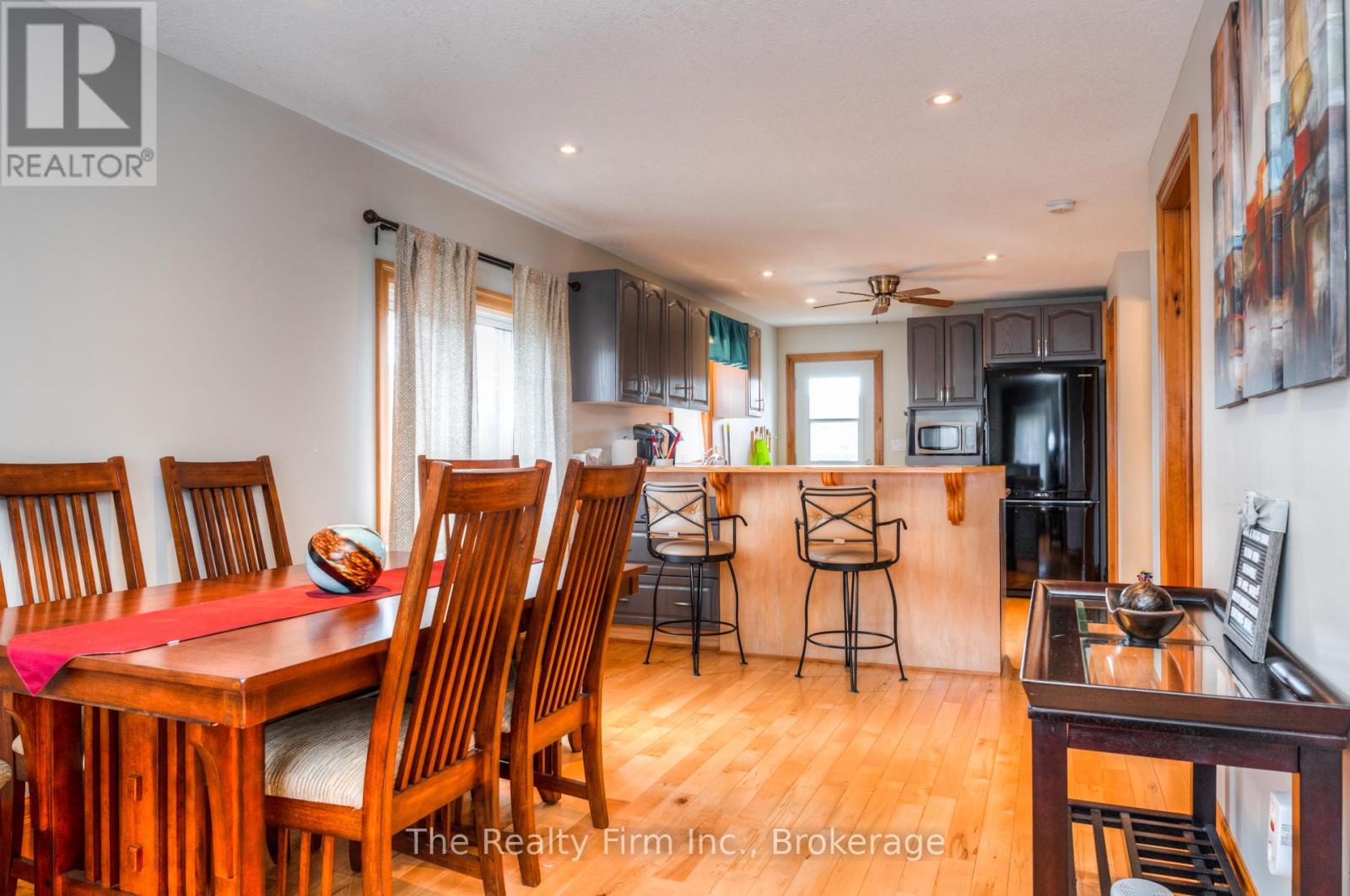 46 2 Avenue, Kitchener, Ontario  N2C 1N5 - Photo 7 - X12851842