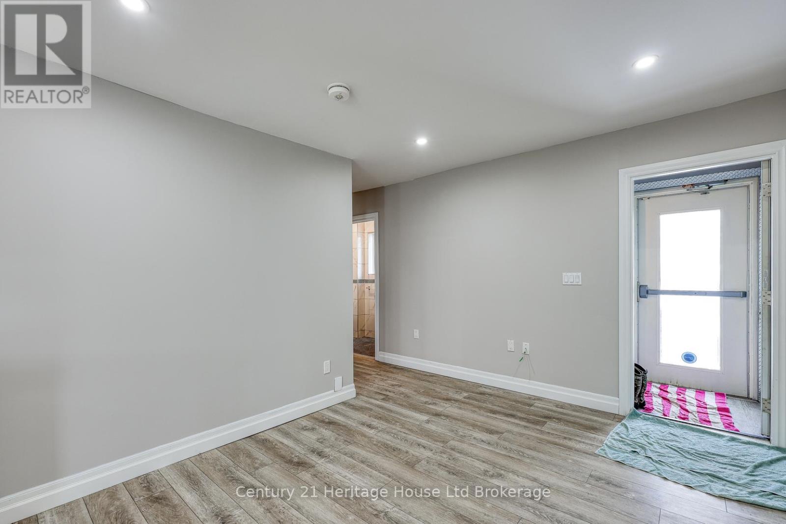 729 Hounsfield Street, Woodstock (Woodstock - South), Ontario  N4S 1P3 - Photo 32 - X12851848