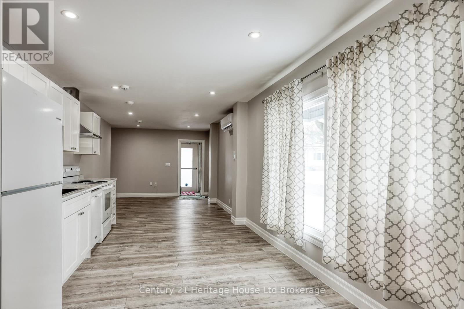 729 Hounsfield Street, Woodstock (Woodstock - South), Ontario  N4S 1P3 - Photo 33 - X12851848