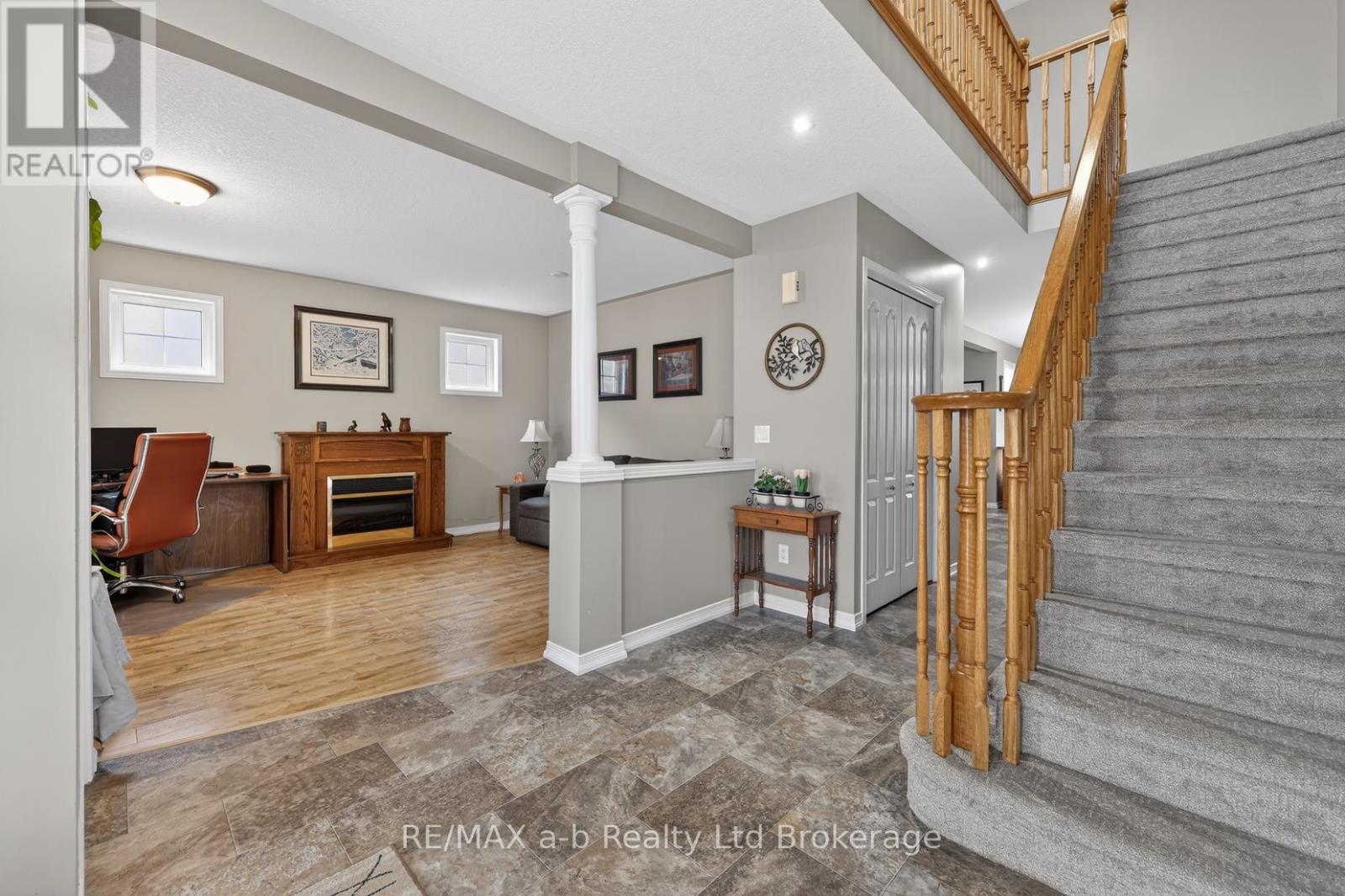 20 Owen Street, Ingersoll (Ingersoll - South), Ontario  N5C 4G7 - Photo 6 - X12854224