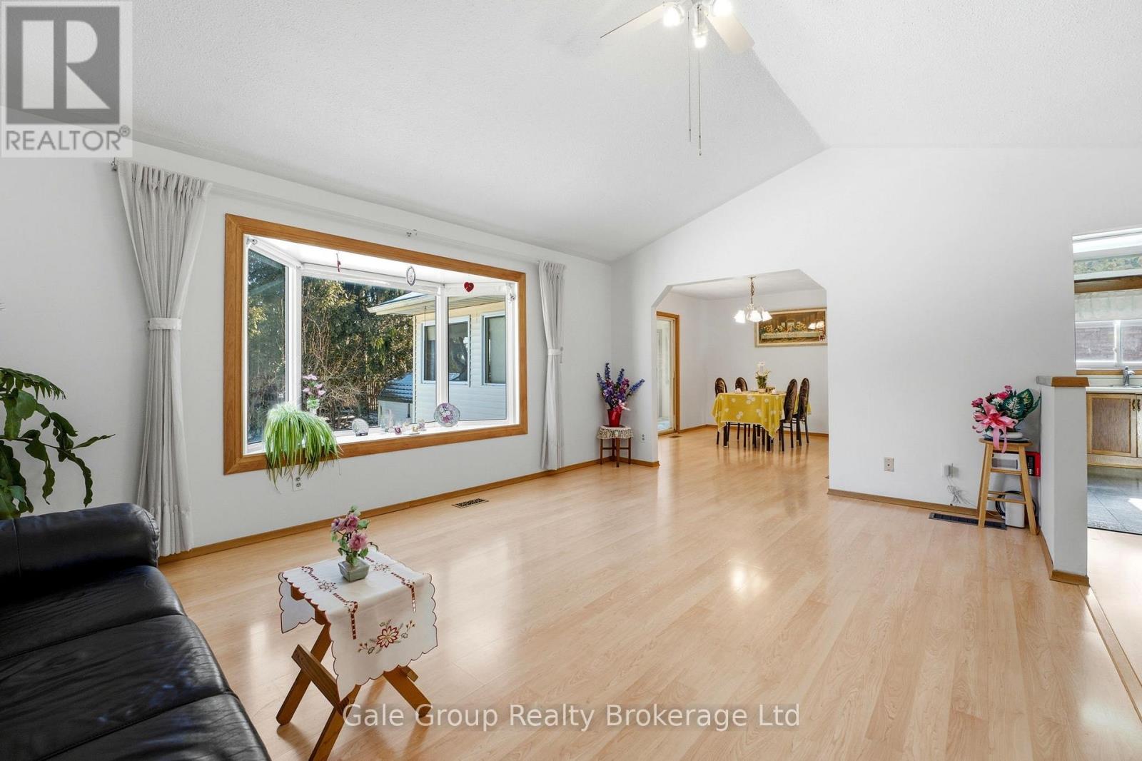 38 Adams Avenue, Tillsonburg, Ontario  N4G 5B3 - Photo 7 - X12854280