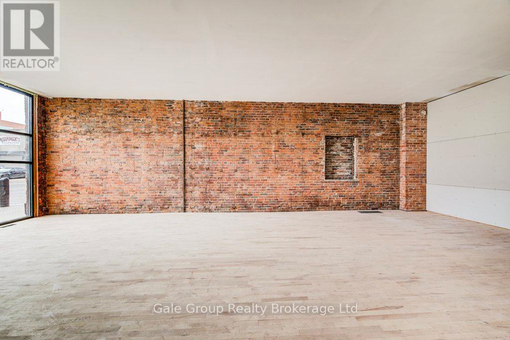 533 Dundas Street, Woodstock (Woodstock - North), Ontario  N4S 1C3 - Photo 10 - X12854786