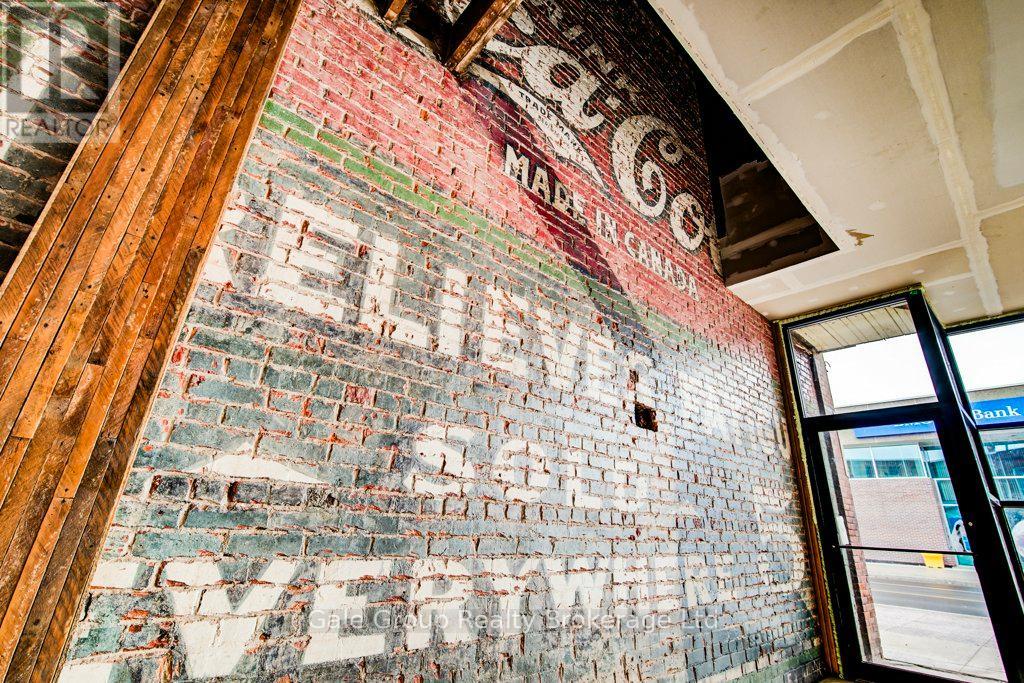 533 Dundas Street, Woodstock (Woodstock - North), Ontario  N4S 1C3 - Photo 17 - X12854786