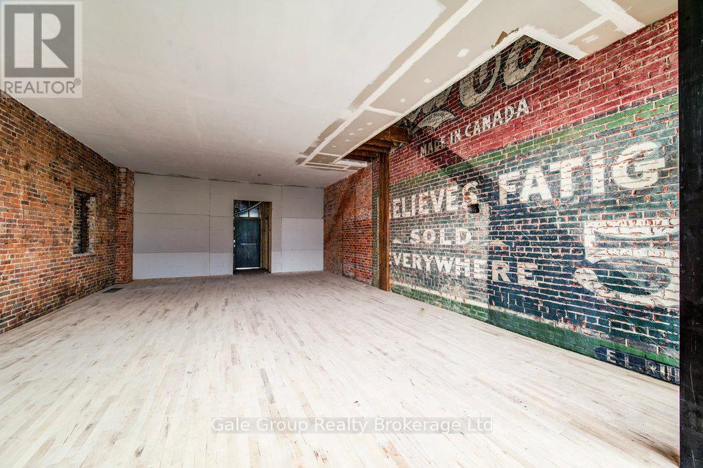 533 Dundas Street, Woodstock (Woodstock - North), Ontario  N4S 1C3 - Photo 18 - X12854786