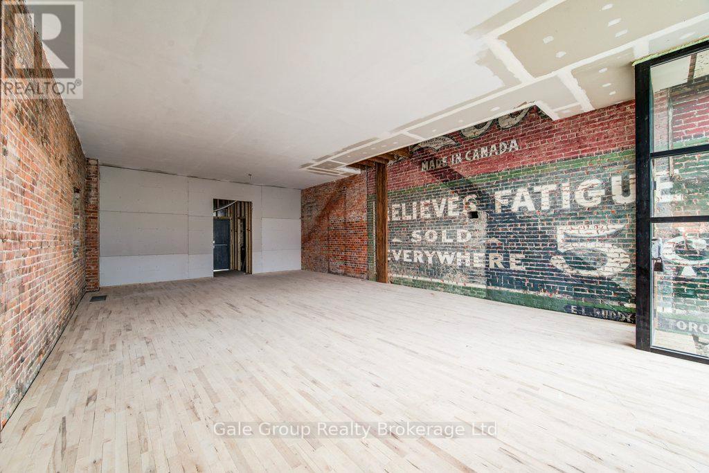 533 Dundas Street, Woodstock (Woodstock - North), Ontario  N4S 1C3 - Photo 7 - X12854786