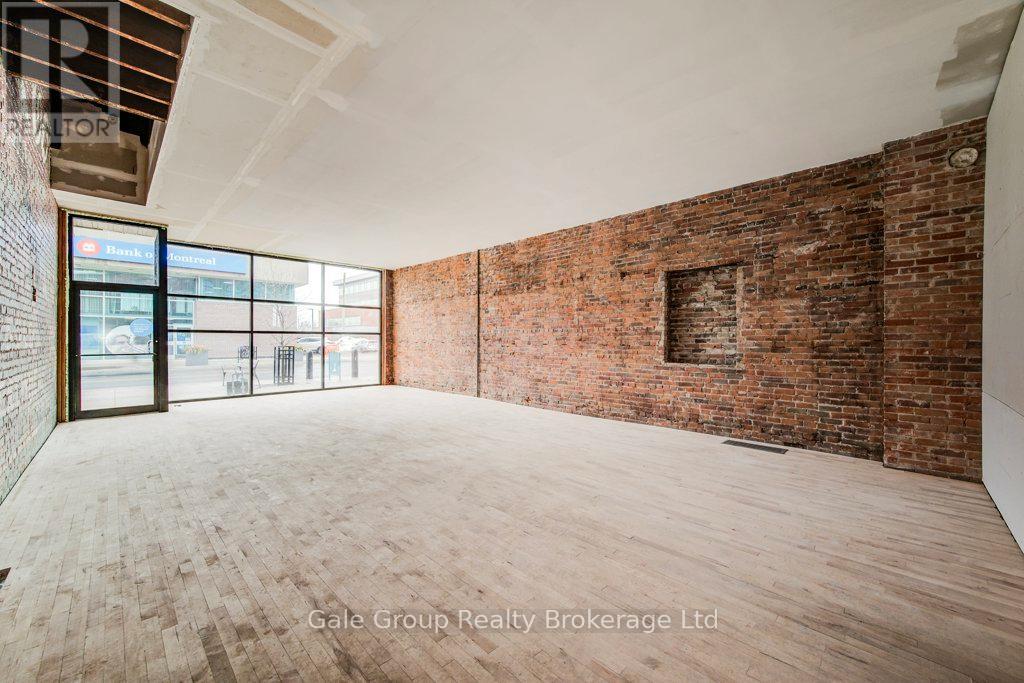 533 Dundas Street, Woodstock (Woodstock - North), Ontario  N4S 1C3 - Photo 9 - X12854786