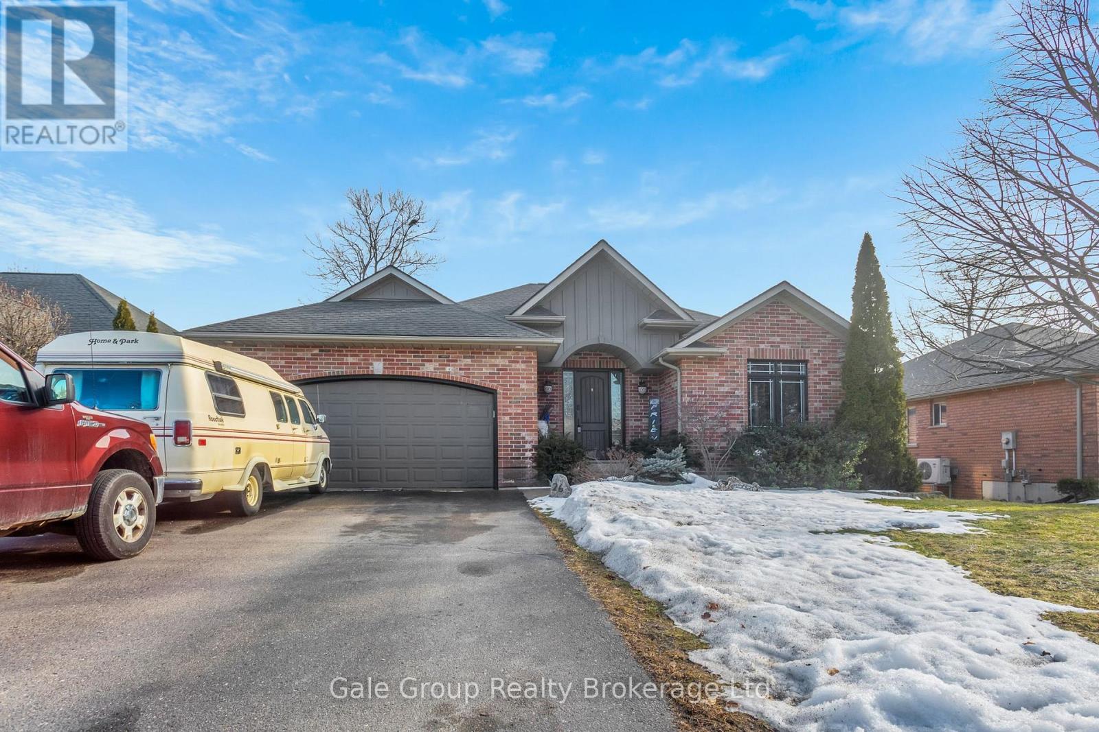 26 Woodland Crescent, Tillsonburg, Ontario  N4G 5R5 - Photo 3 - X12854896
