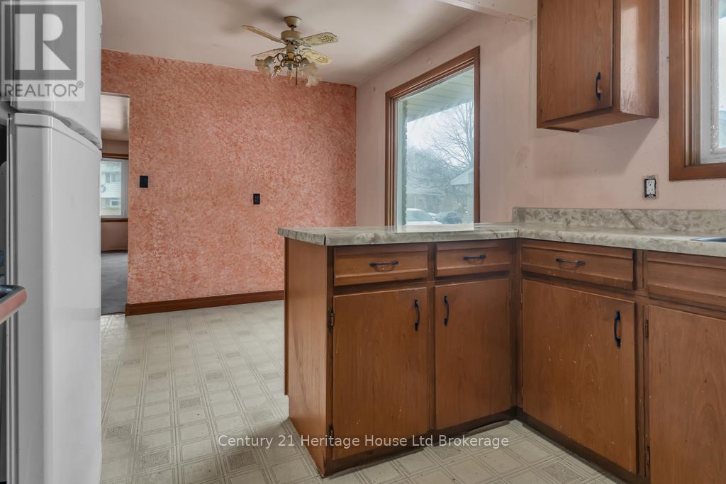 368 Odlum Drive, Woodstock (Woodstock - South), Ontario  N4S 3S2 - Photo 19 - X12856294