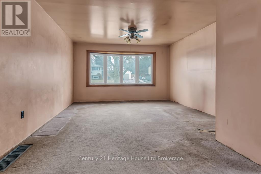 368 Odlum Drive, Woodstock (Woodstock - South), Ontario  N4S 3S2 - Photo 20 - X12856294