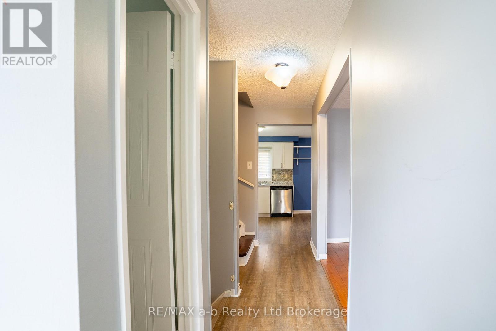 6 - 380 Quarter Town Line, Tillsonburg, Ontario  N4G 5L5 - Photo 3 - X12856602