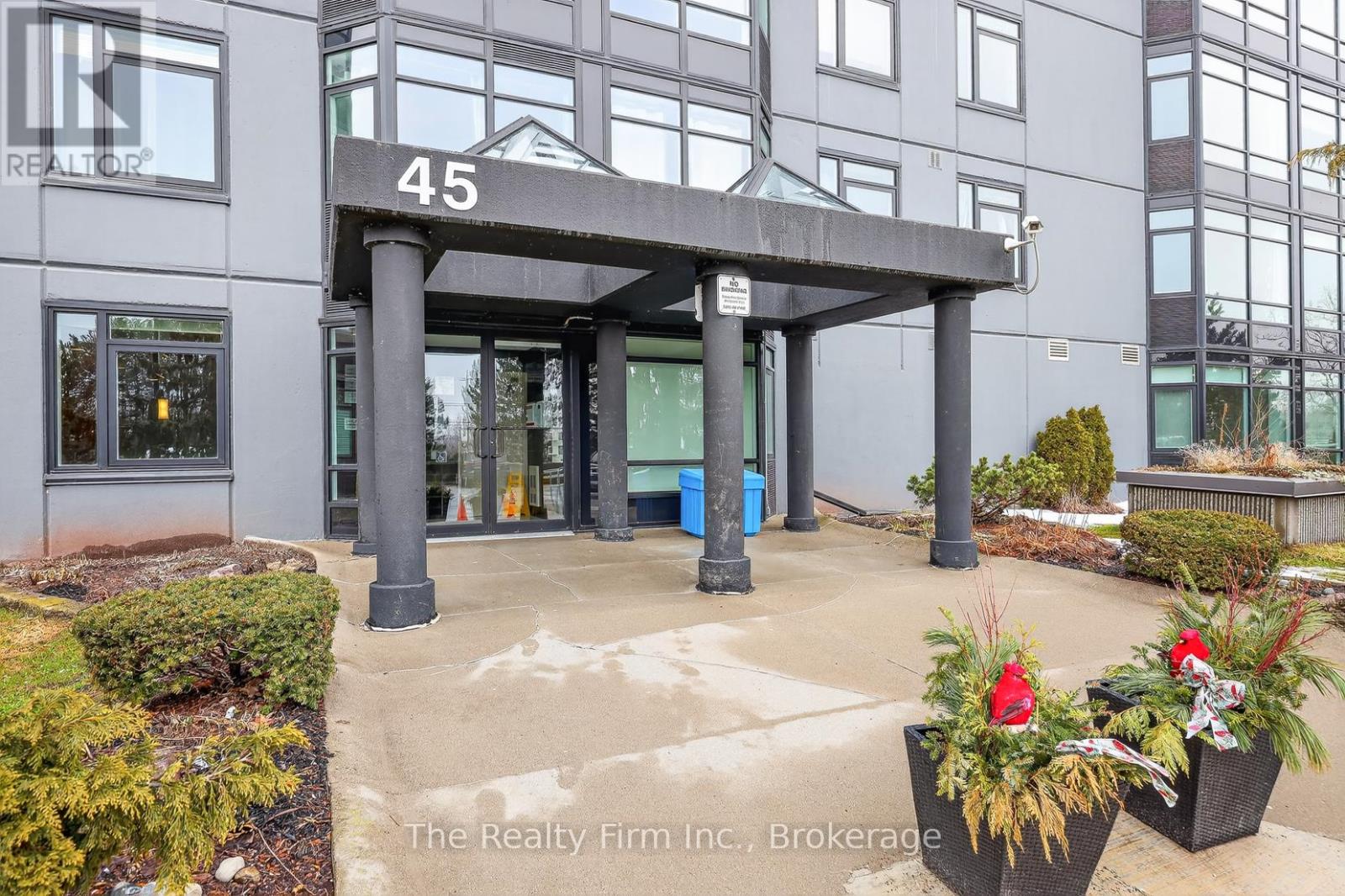 1515 - 45 Pond Mills Road, London South (South J), Ontario  N5Z 4W5 - Photo 2 - X12861226