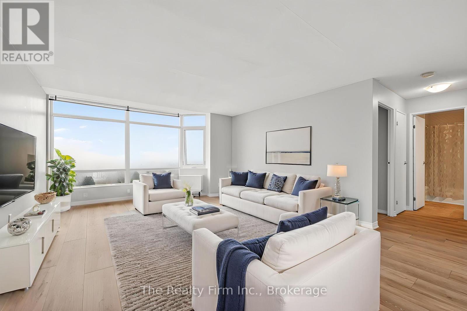 1515 - 45 Pond Mills Road, London South (South J), Ontario  N5Z 4W5 - Photo 9 - X12861226