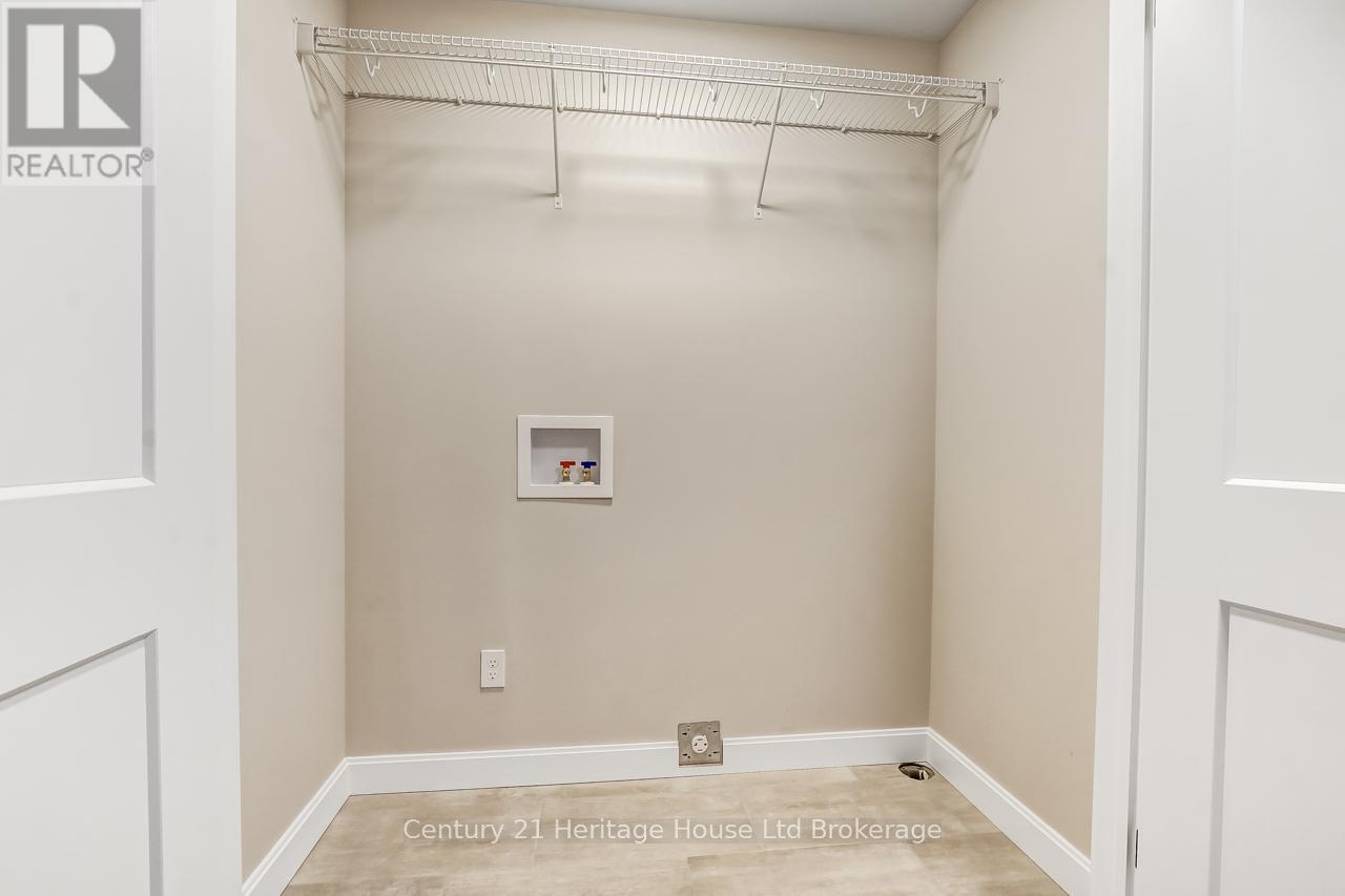 327 Anderson Street, Woodstock (Woodstock - South), Ontario  N4S 0G6 - Photo 17 - X12863190