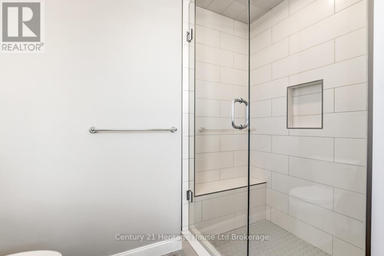 327 Anderson Street, Woodstock (Woodstock - South), Ontario  N4S 0G6 - Photo 21 - X12863190