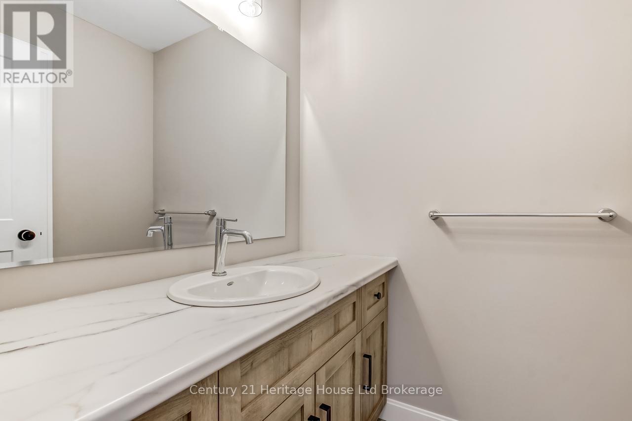 327 Anderson Street, Woodstock (Woodstock - South), Ontario  N4S 0G6 - Photo 23 - X12863190