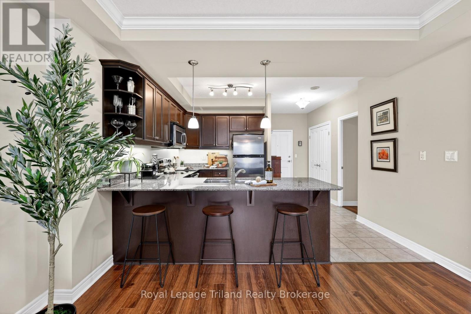 1007 - 1030 Coronation Drive, London North (North I), Ontario  N6G 0G5 - Photo 10 - X12864262