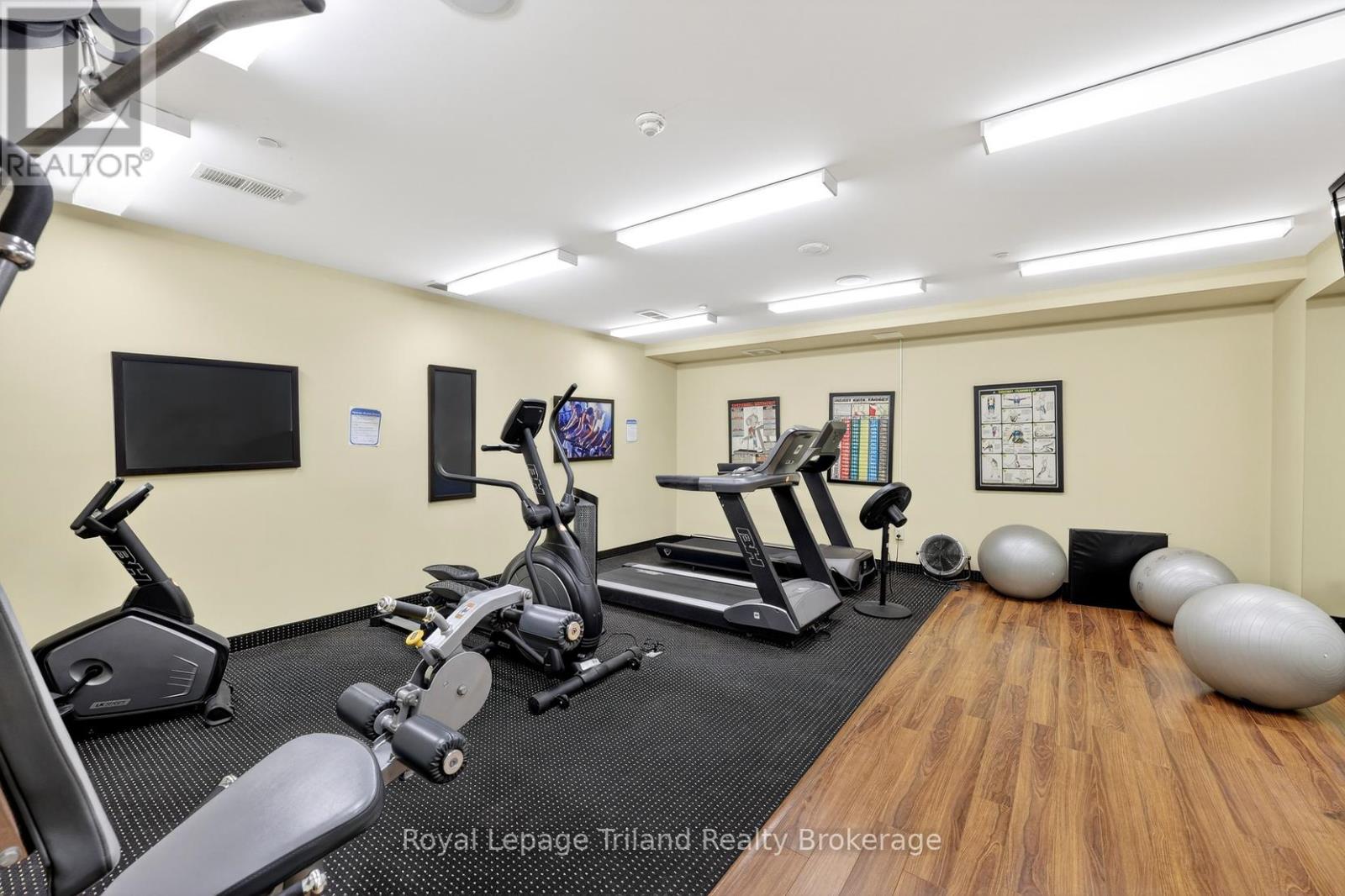 1007 - 1030 Coronation Drive, London North (North I), Ontario  N6G 0G5 - Photo 38 - X12864262