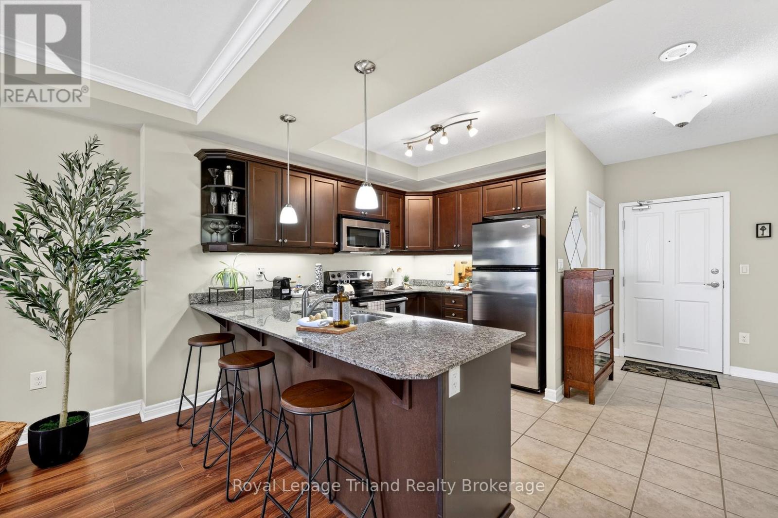 1007 - 1030 Coronation Drive, London North (North I), Ontario  N6G 0G5 - Photo 9 - X12864262