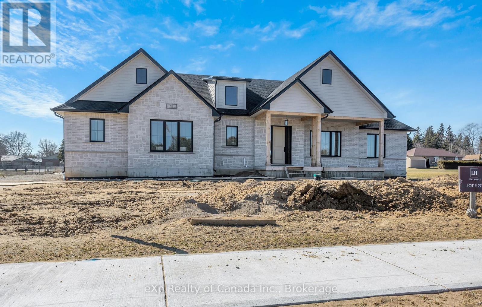 65 Meadowlands Drive, Norwich (Otterville), Ontario  N0J 1R0 - Photo 4 - X12865758