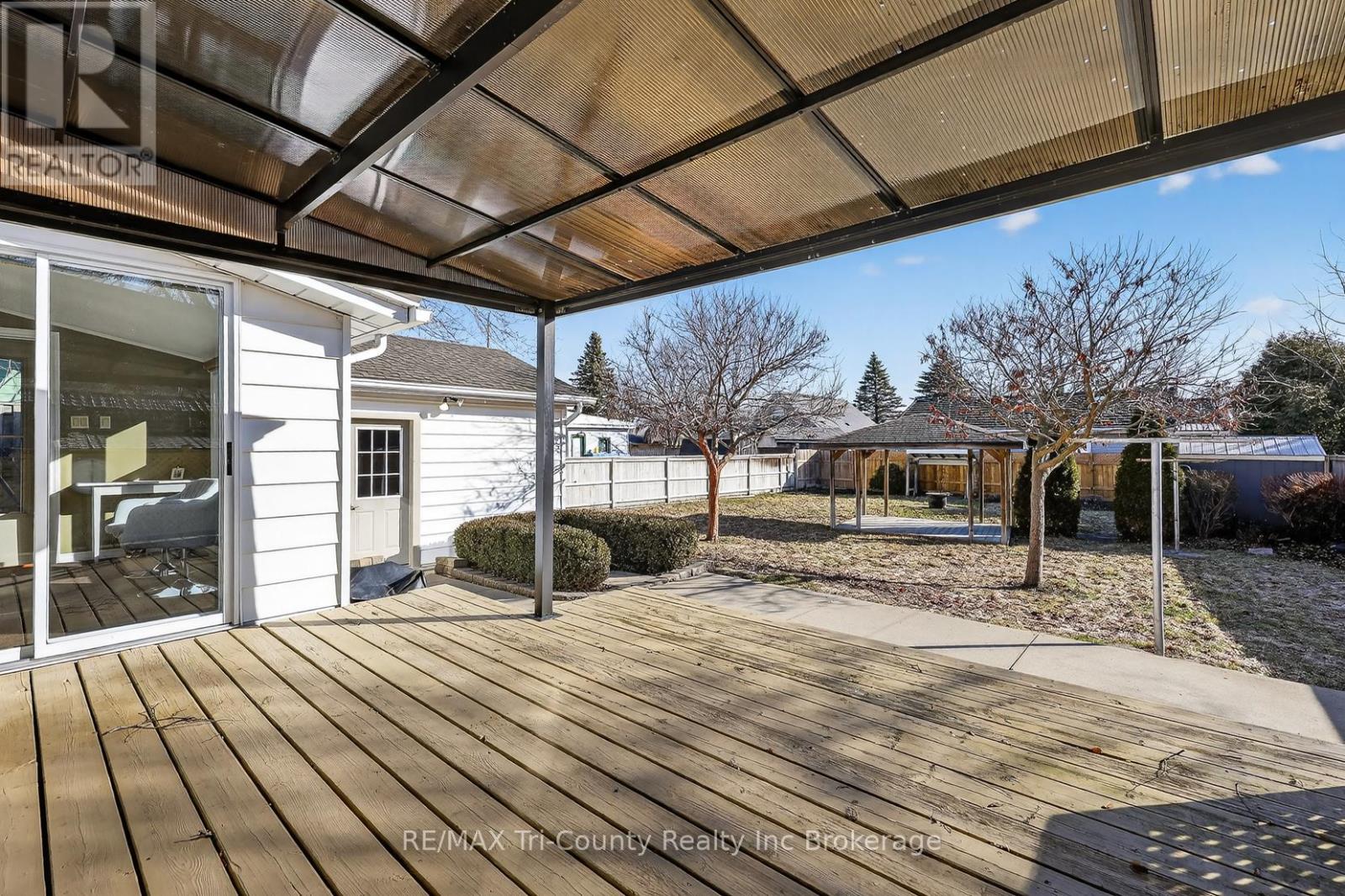 26 Ontario Street, Tillsonburg, Ontario  N4G 2V6 - Photo 17 - X12873078