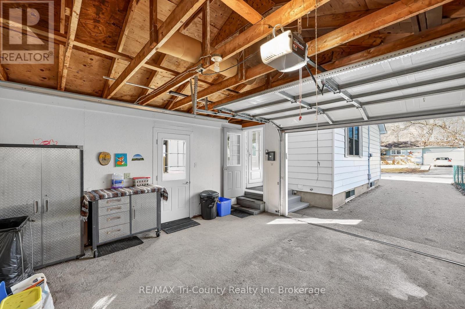 26 Ontario Street, Tillsonburg, Ontario  N4G 2V6 - Photo 3 - X12873078