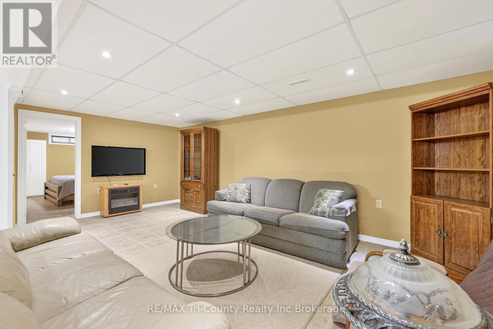 26 Ontario Street, Tillsonburg, Ontario  N4G 2V6 - Photo 38 - X12873078