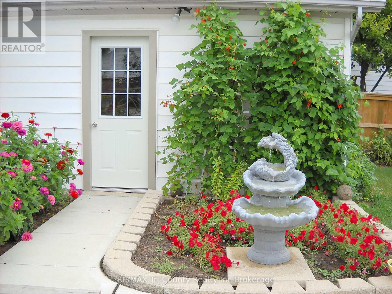 26 Ontario Street, Tillsonburg, Ontario  N4G 2V6 - Photo 5 - X12873078