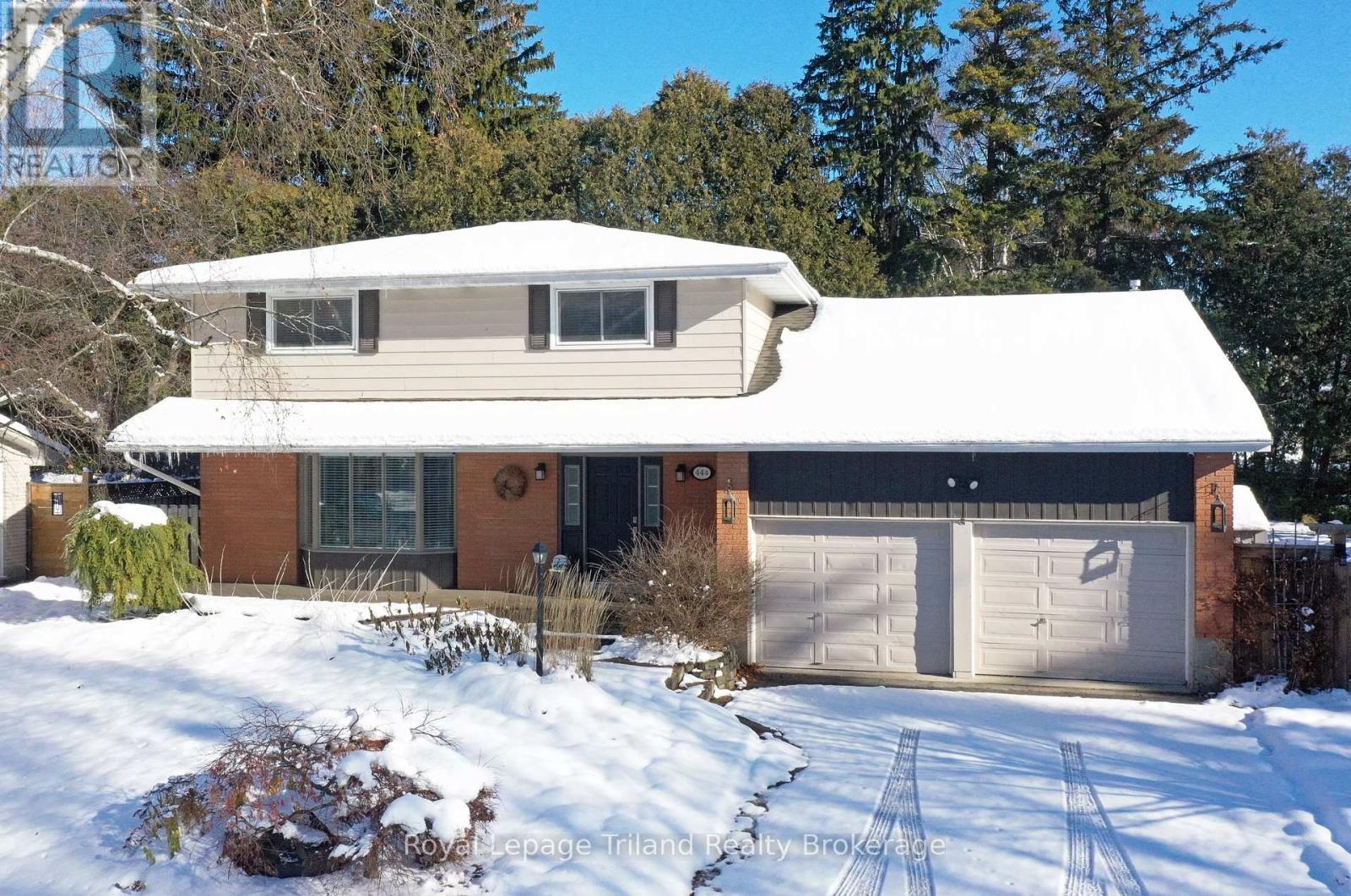 444 Lee Avenue, Woodstock (Woodstock - North), Ontario  N4S 6Y3 - Photo 2 - X12875450