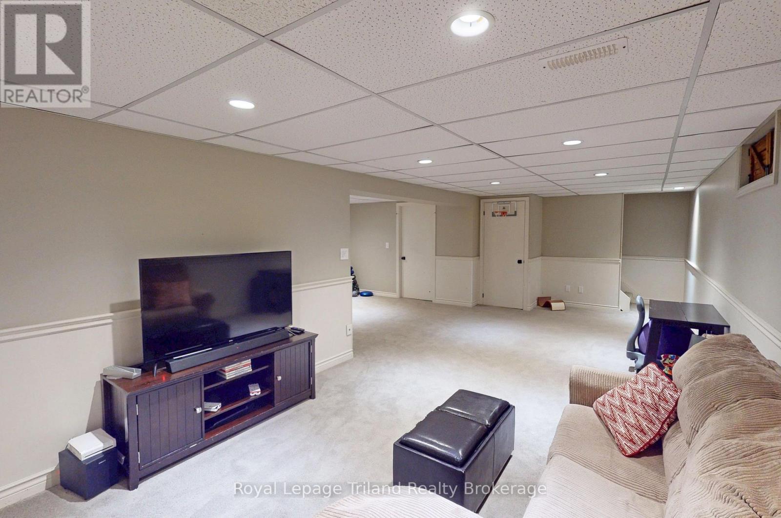 444 Lee Avenue, Woodstock (Woodstock - North), Ontario  N4S 6Y3 - Photo 29 - X12875450